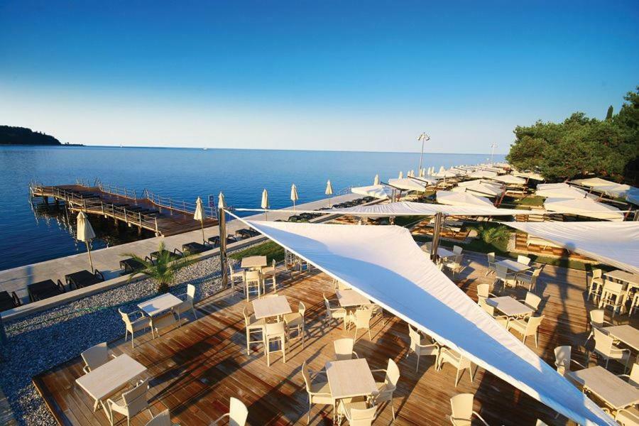 Hotel Floating Sea House Portorose Exterior foto